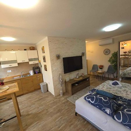 Apartmani Plavi Val 沃德年 客房 照片