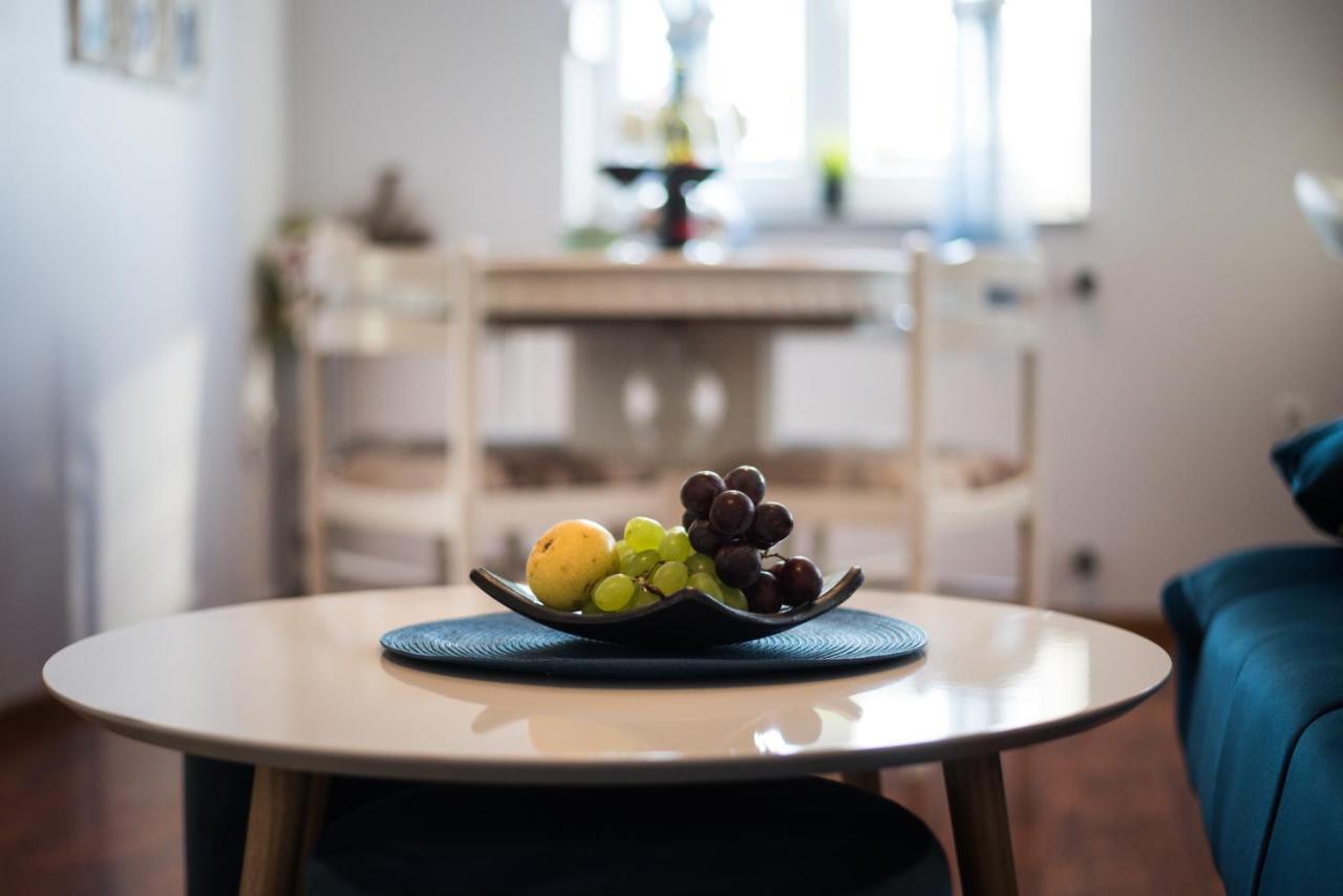 Apartmani Plavi Val 沃德年 外观 照片