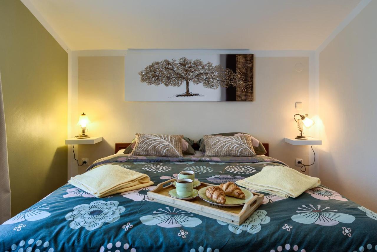 Apartmani Plavi Val 沃德年 外观 照片